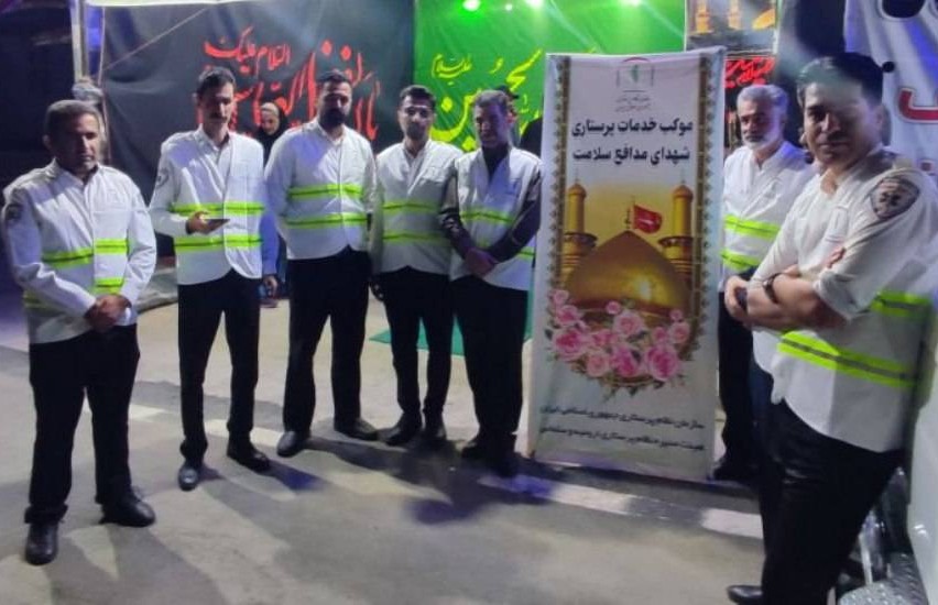 بازدید رئیس هیئت‌مدیره نظام پرستاری ارومیه از روند خدمت‌رسانی به زائران اربعین در موکب شهدای سلامت مرز تمرچین